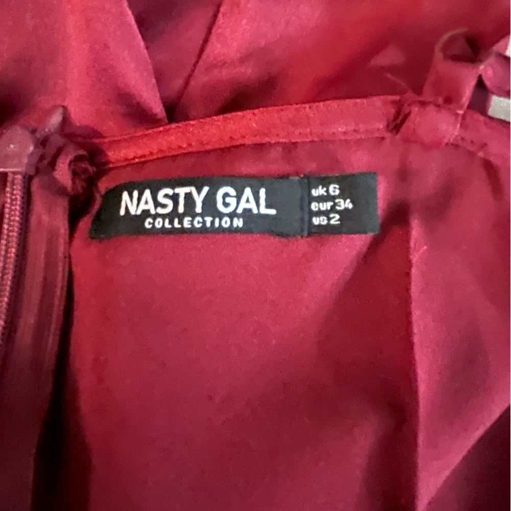 Nasty Gal Burgundy Satin Spaghetti Adjustable Strap Midi Wrap Dress Sz 2 - Picture 8 of 13